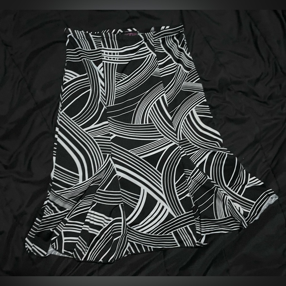 90s y2k black white midi skirt